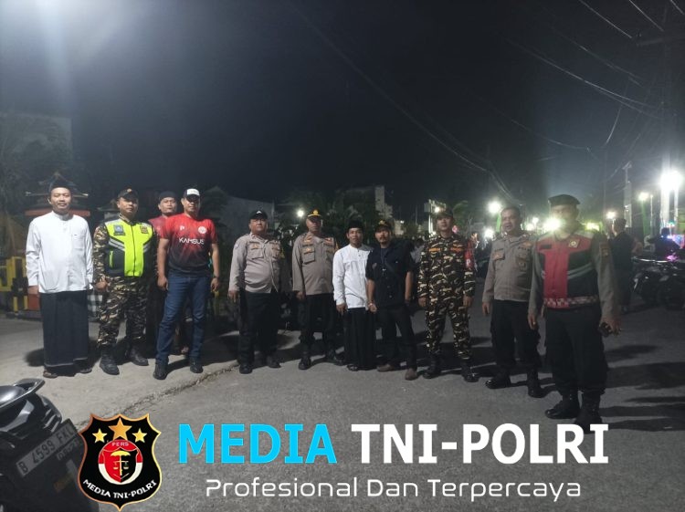 Polsek Kedungwaringin Hadiri Peringatan Maulid Nabi Muhammad SAW di Waringinjaya