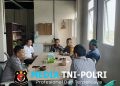 Kapolsek Cikarang Pusat Sambangi Tokoh Masyarakat, Perkuat Kamtibmas Pasca Pilkades