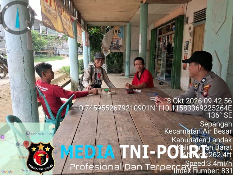Duduk Bersama Warga Saat Patroli, Polisi Air Besar Bangun Komunikasi dan Cegah Kejahatan