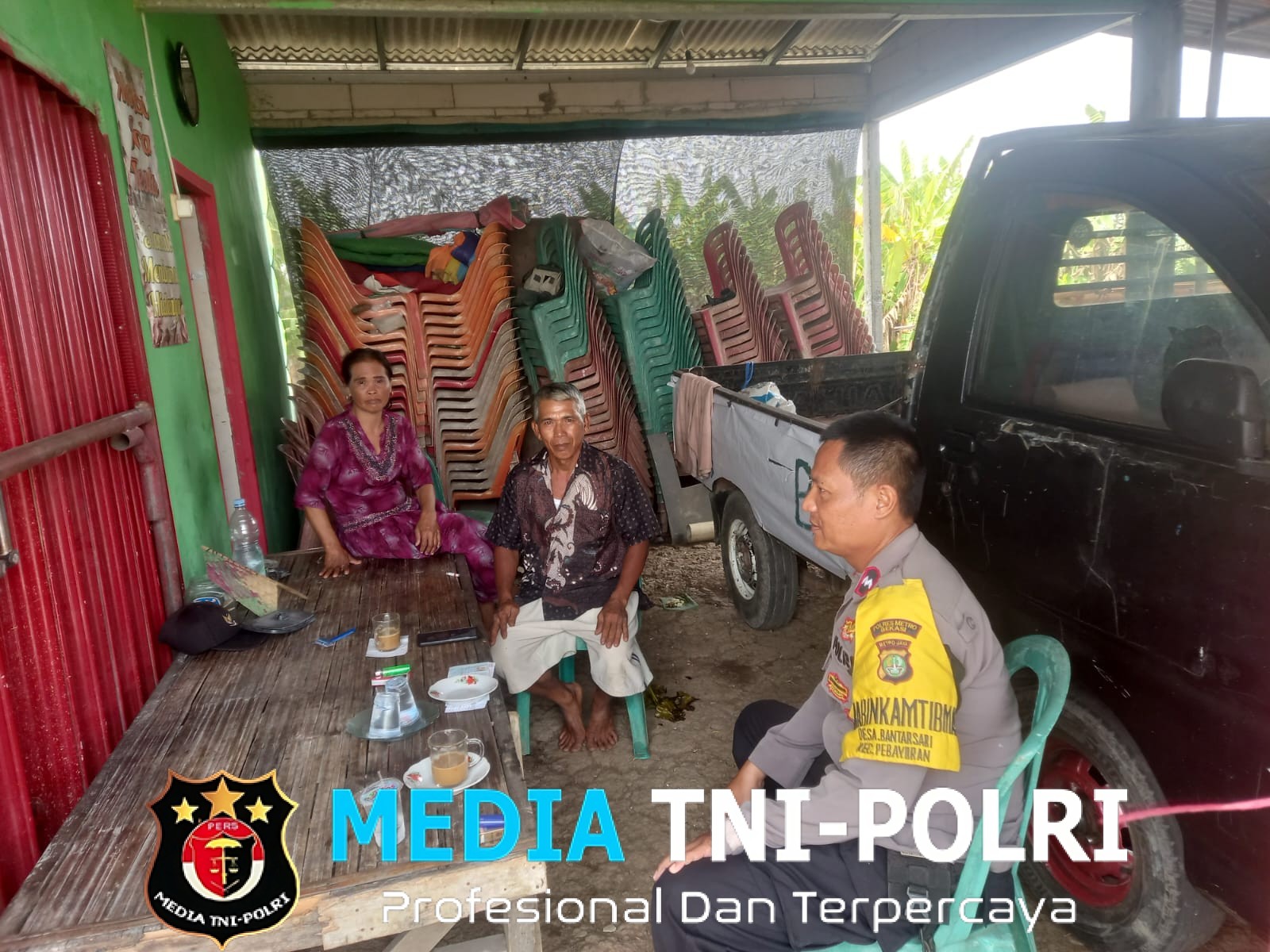 Polsek Pebayuran Gelar Kunjungan DDS, Bhabinkamtibmas Sampaikan Himbauan Kamtibmas di Desa Bantarsari