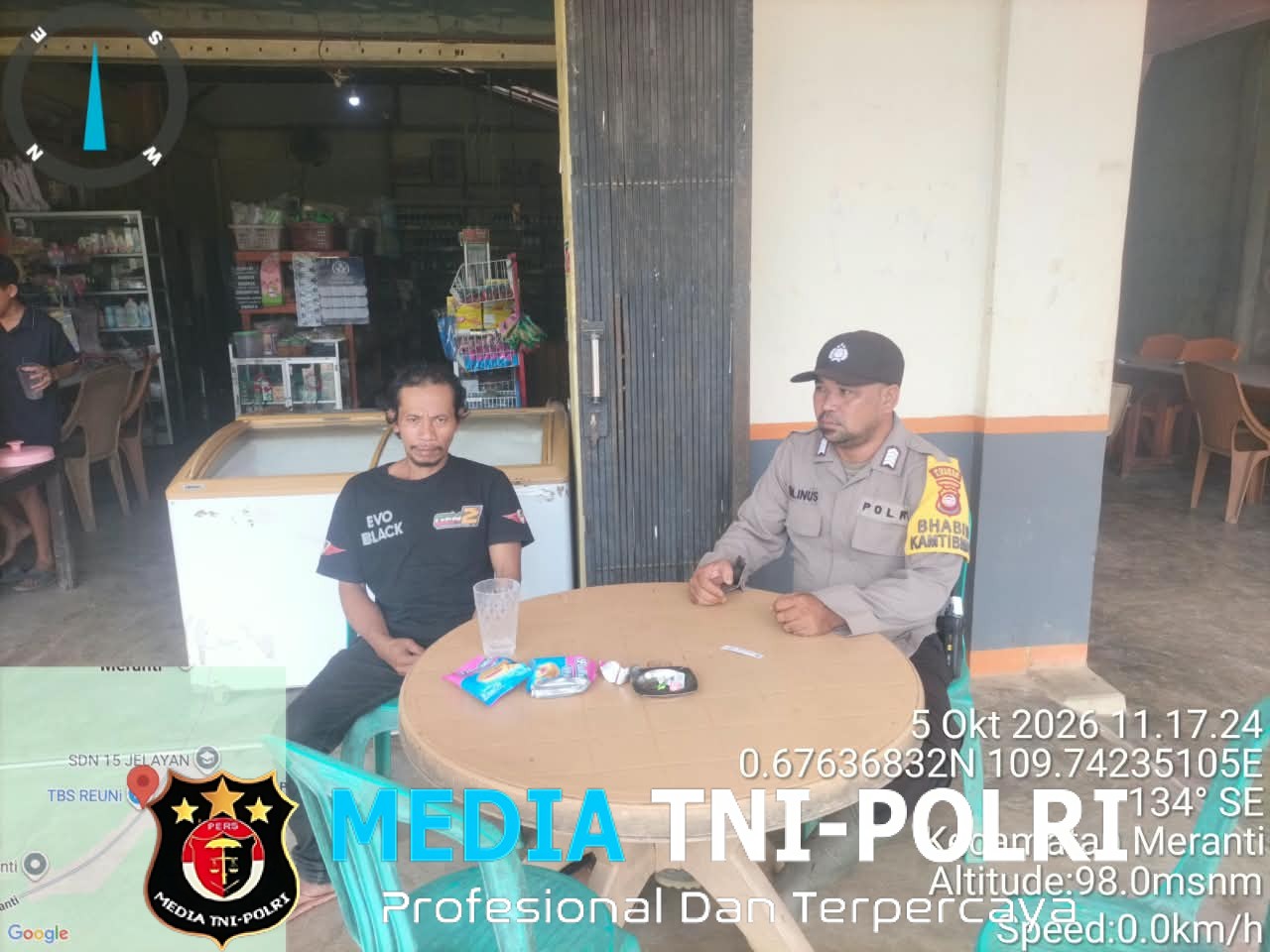 Kabut Asap Bukan Penghalang, Bhabinkamtibmas Terus Rangkul Warga Dukung Program Ketahanan Pangan