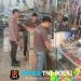 Sapa Warga Saat Berbelanja, Polisi Sengah Temila Sisipkan Pesan Penting Waspada Modus Pencurian!