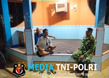 Patroli Malam di Nogosari, Babinsa Ajak Warga Perkuat Ronda dan Waspada Bahaya Kebakaran