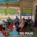 Bhabinkamtibmas Polsek Menyuke Sambangi Warga Berikan Himbauan Kamtibmas