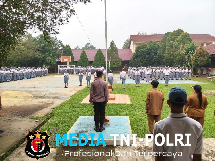 Polsek Mempawah Hulu Hadir di Sekolah, Ajak Pelajar Jauhi Narkoba, Stop Bullying, dan Tertib Berlalu Lintas!