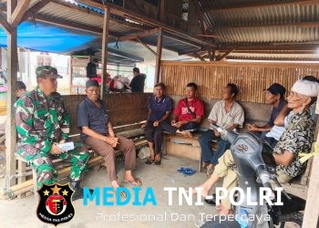 Pererat Kemanunggalan TNI dengan Rakyat, Babinsa Koramil 420-08/Tabir Komsos Bersama Warga Desa Kandang