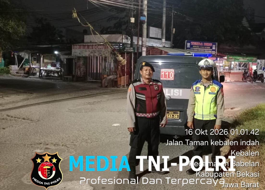 Antisipasi Kejahatan 3C Dini Hari, Polsek Babelan Intensifkan Patroli Biru di Kawasan Taman Kebalen Indah