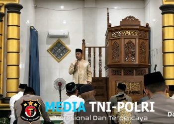 Kapolres Mesuji Gelar Subuh Keliling Bersama Warga di Masjid Agung Al Muhajirin Simpang Pematang