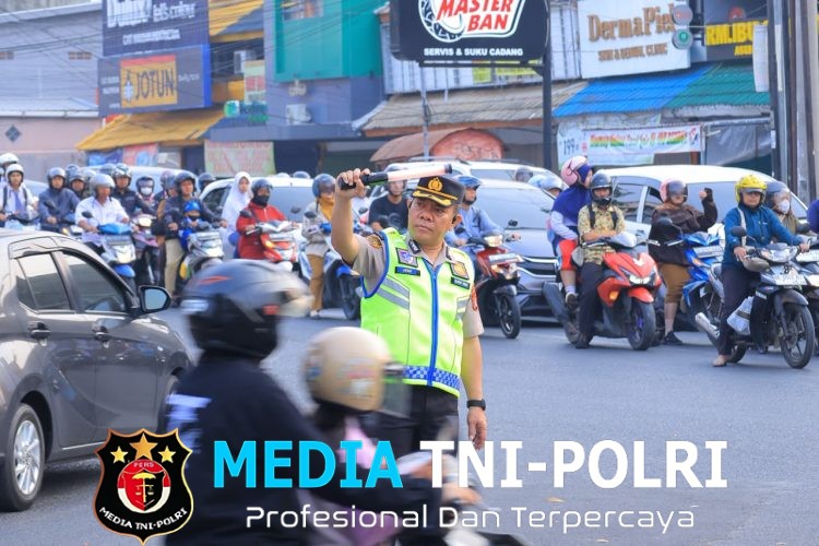 Polisi Hadir untuk Masyarakat, Kapolda dan Wakapolda Lampung Turun ke Jalan
