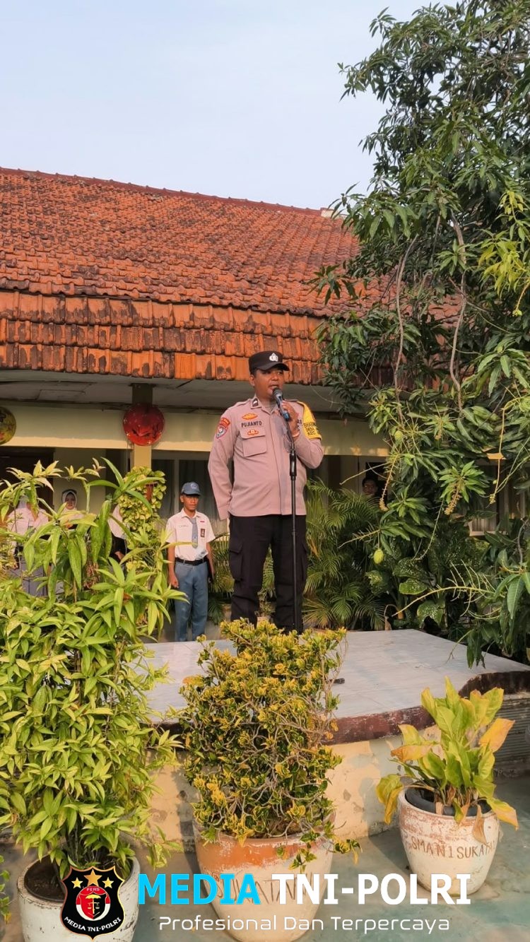 Polsek Sukatani Perkuat Program Polisi Bapak Asuh di SMAN 1 Sukatani, Tanamkan Kedisiplinan dan Bijak Menyikapi Informasi