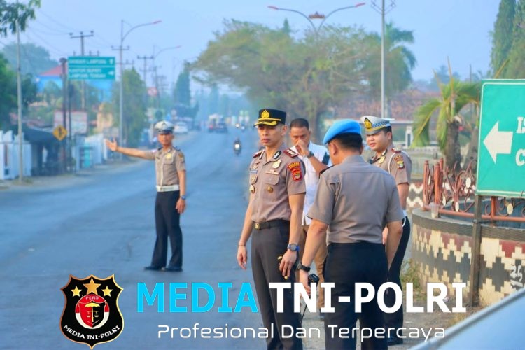 Kapolres Lampung Tengah Turun Langsung ke Jalan, Wujudkan Semangat Polisi Bersama Masyarakat