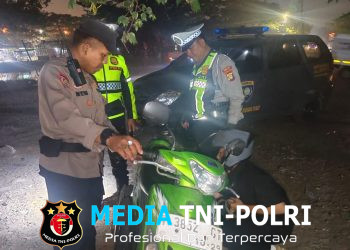 Polsek Cikarang Pusat Gelar Operasi Kejahatan Jalanan di Kalimalang, Antisipasi 3C dan Gangguan Kamtibmas