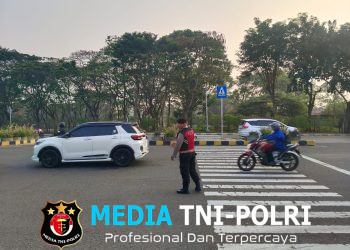 Sat Samapta Polres Metro Bekasi Gelar Pengaturan Lalu Lintas Pagi di Pertigaan Eco Water, Pastikan Kelancaran dan Keselamatan Pengguna Jalan