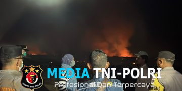 Respon Cepat Laporan 110, Kapolres Lampung Utara Turun Langsung Tangani Kebakaran Lahan di Abung Selatan, Api Berhasil Dipadamkan