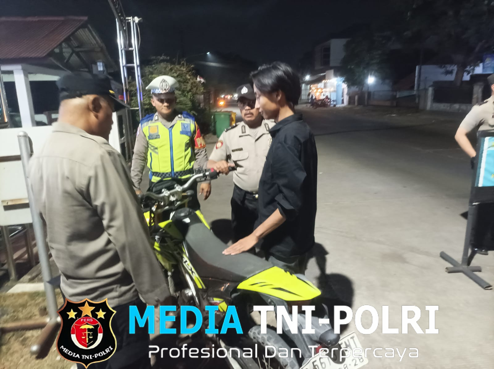 Polsek Kedungwaringin Gelar Operasi Kejahatan Jalanan, Antisipasi 3C, Balap Liar, dan Tawuran Kelompok Remaja