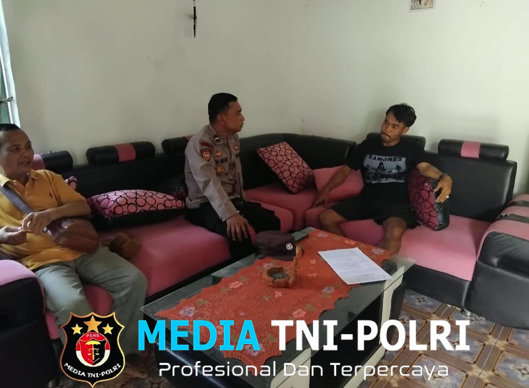 Sambangi Rumah Warga, Polisi Pererat Silaturahmi dan Ajak Masyarakat Jaga Keamanan