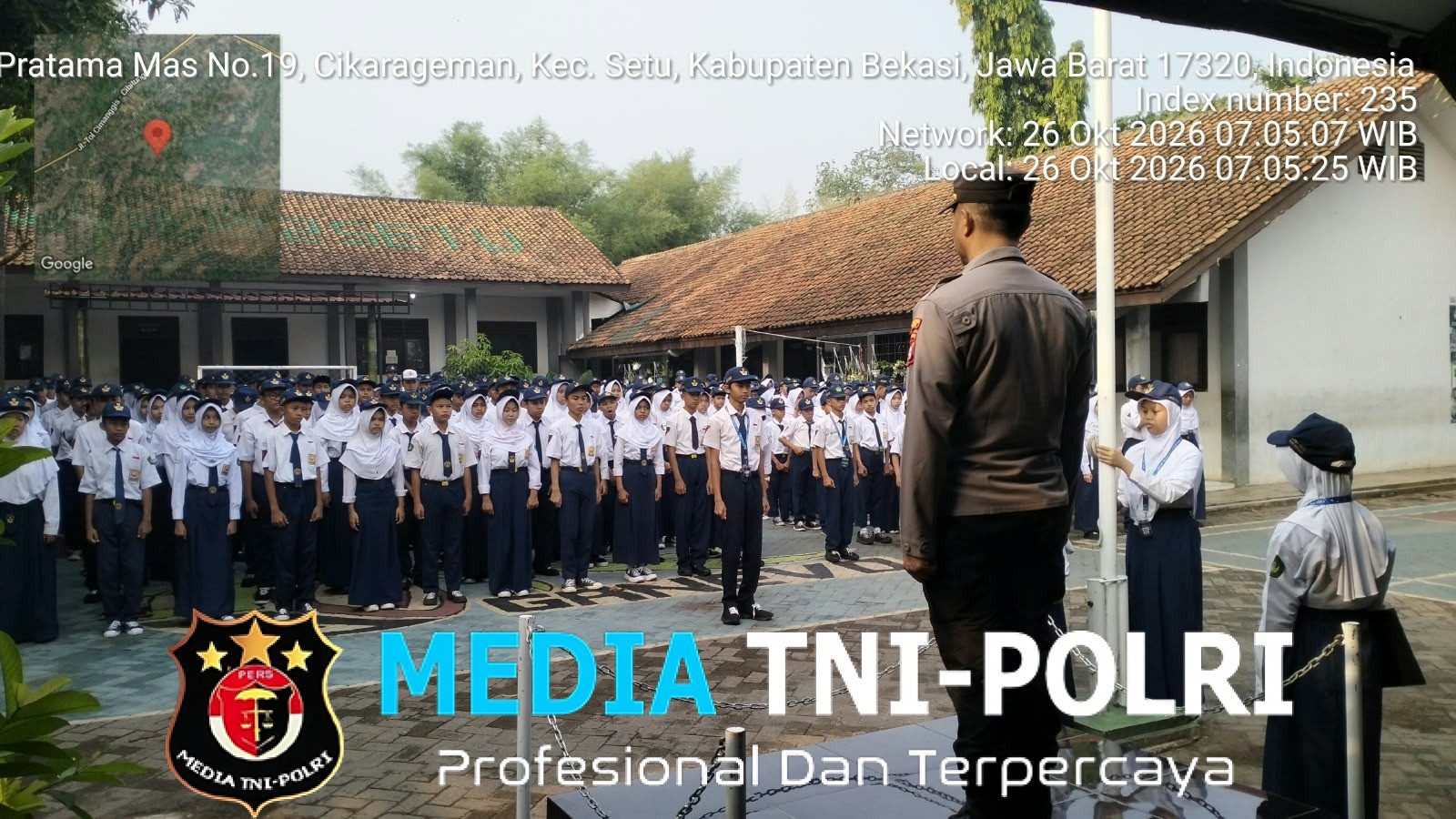 Jadi Pembina Upacara di SMPN 2 Setu, Polsek Setu Ajak Pelajar Jauhi Bullying dan Tingkatkan Kedisiplinan