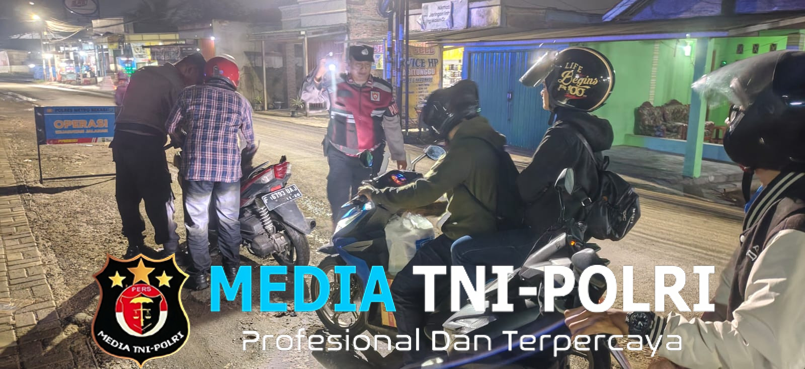 Cegah Kejahatan Jalanan, Polsek Serang Baru Gelar Razia Dini Hari dan Tingkatkan Pengawasan Kendaraan