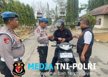 Dukung Operasi Patuh Krakatau 2026, Si Propam Polres Lampung Utara Periksa Kelengkapan Kendaraan Personel