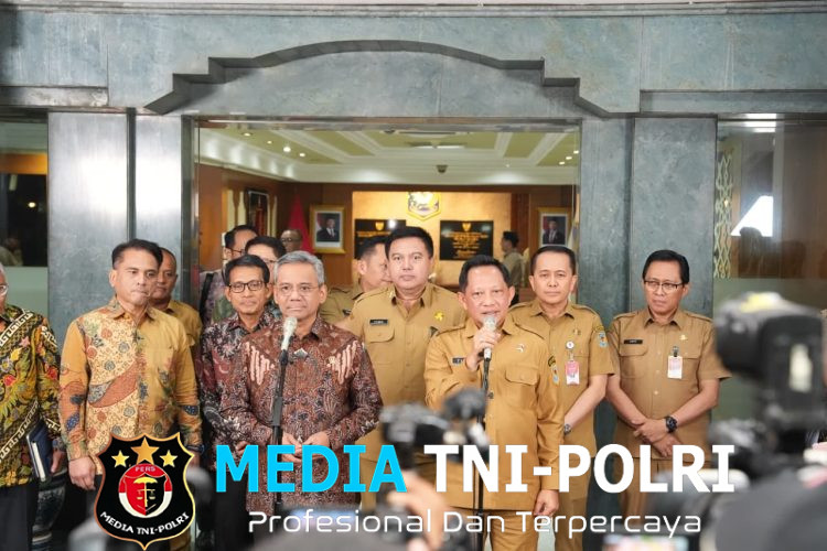 Mendagri dan Menkeu Pastikan Ketersediaan Anggaran Rehab-Rekon Pascabencana Sumatera hingga Bantuan Daerah Berprestasi