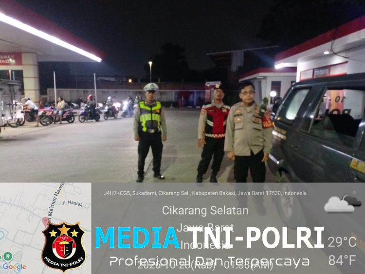 Antisipasi C3 di SPBU, Personel Polsek Serang Baru Gelar Patroli Biru Malam Hari di Desa Sukasari