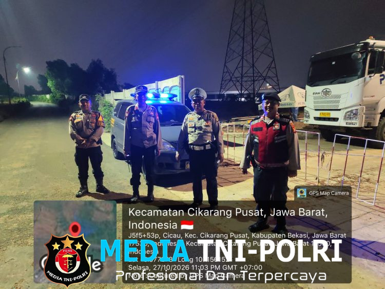 Antisipasi Kejahatan Jalanan dan Tawuran Malam, Polsek Cikarang Pusat Gelar Patroli Mobile di Jalan Baru Desa Cicau