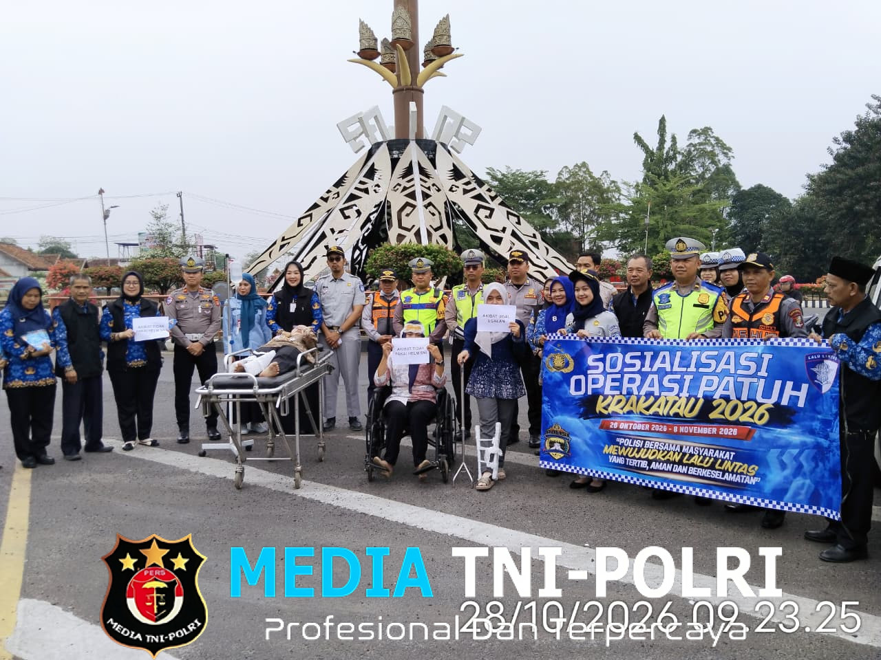Polres Lampung Utara Pasang Edukasi Pengguna Jalan dalam Operasi Patuh Krakatau 2026