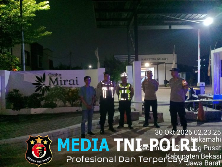 Ciptakan Kondusivitas Dini Hari, Polsek Cikarang Pusat Gelar Patroli Biru dan Sambangi Perumahan Graha Mirai Deltamas