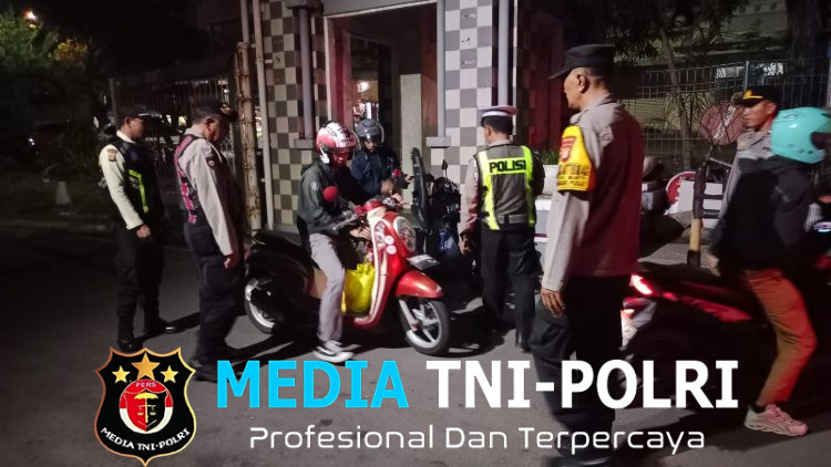 Antisipasi Kejahatan Jalanan dan 3C, Polsek Cikarang Pusat Gelar Operasi Kejahatan Jalanan di Jalan Greenland Deltamas