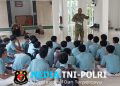 Babinsa Koramil 02/Selogiri Sosialisasikan Penerimaan Prajurit TNI kepada Pelajar SMK PGRI 2 dan MAN 1 Wonogiri