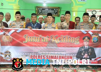 Jumat Keliling di Masjid Awal Dame Raya, Kapolres Simalungun Ajak Warga Jauhi Narkoba dan Kenalkan Layanan “Hallo Kapolres”